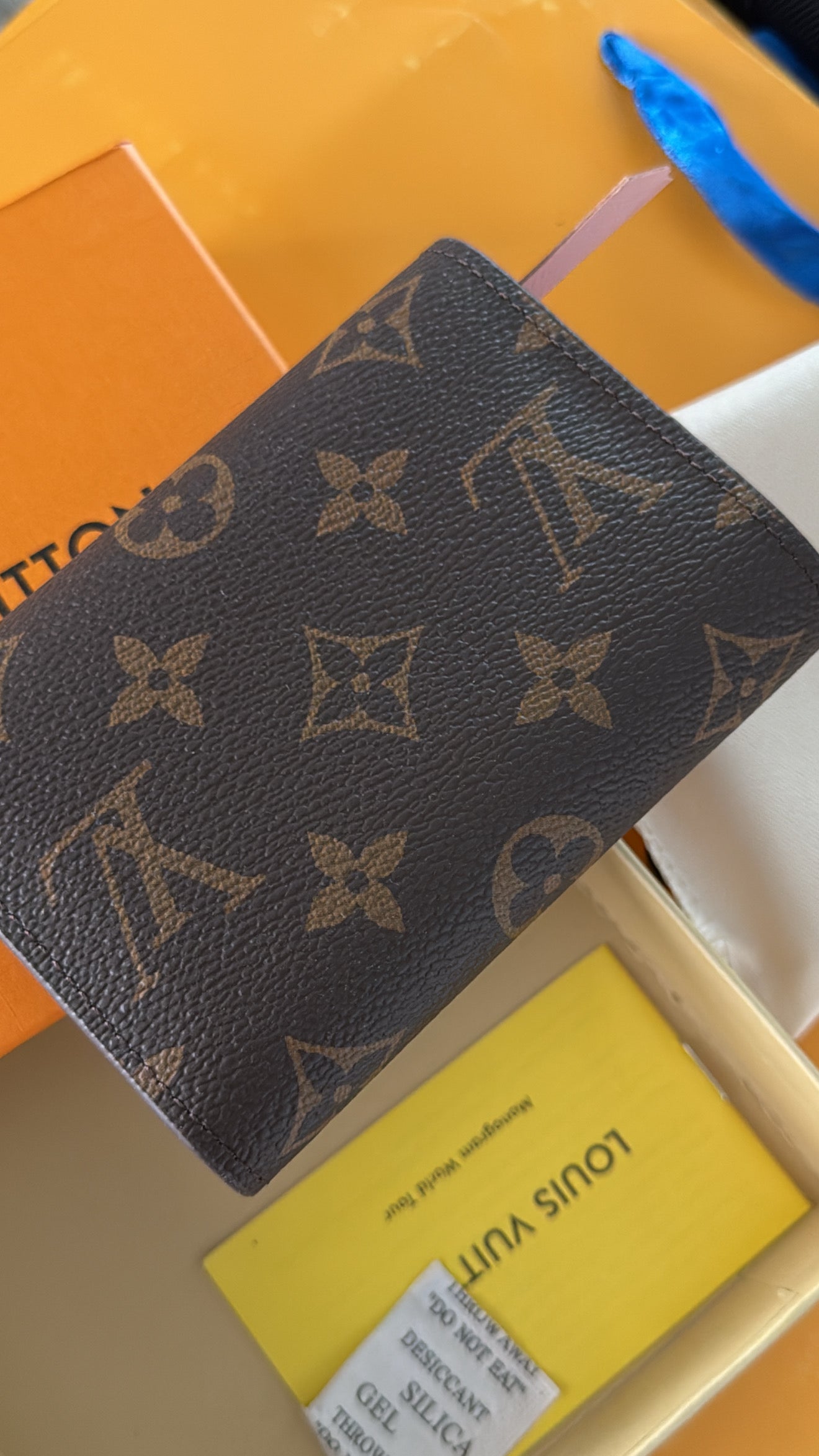 LV wallet