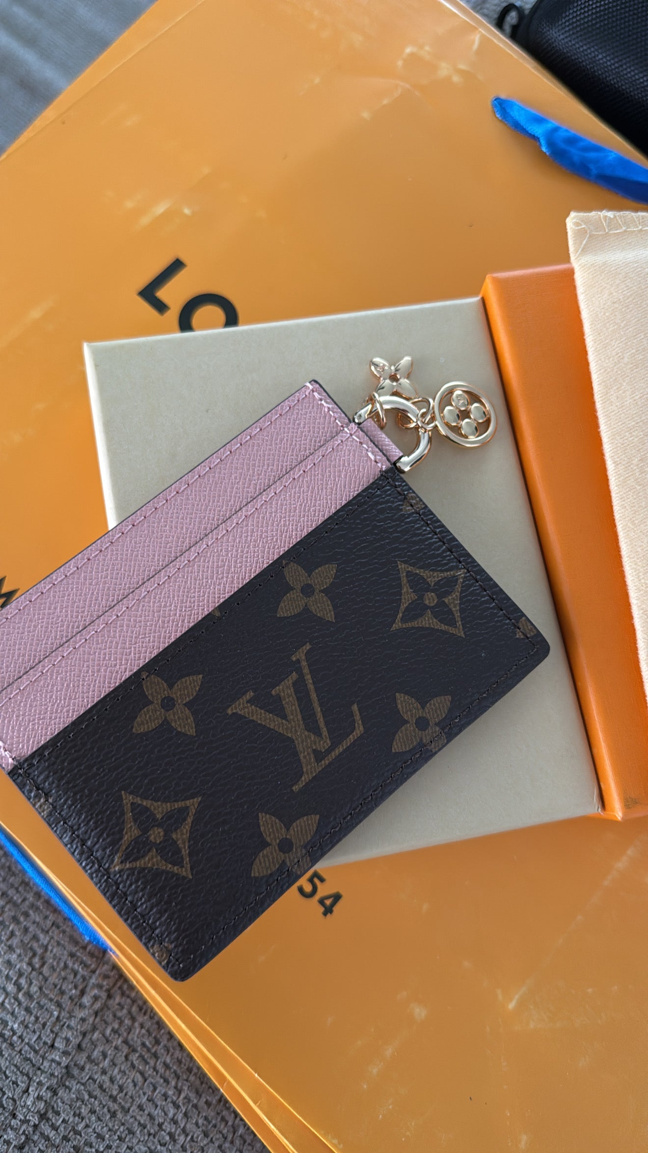 LV card holder